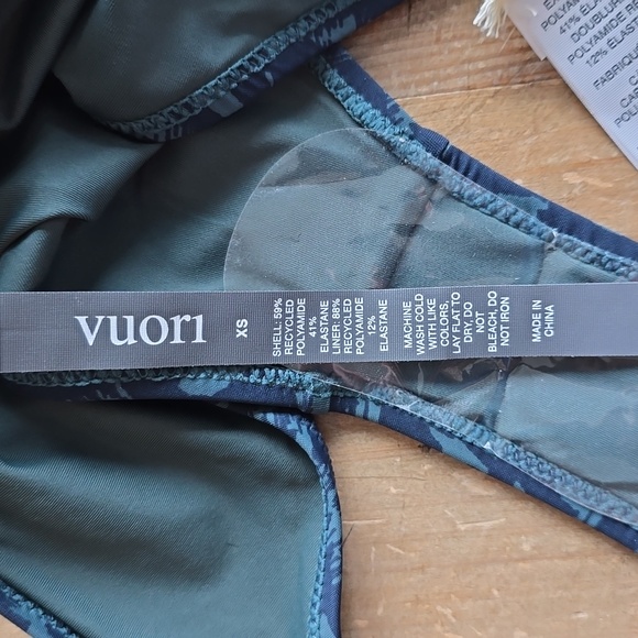 NWT Vuori Women's Aqua Triangle Top And Bikini Bottom In Beryl Spots - Picture 10 of 10